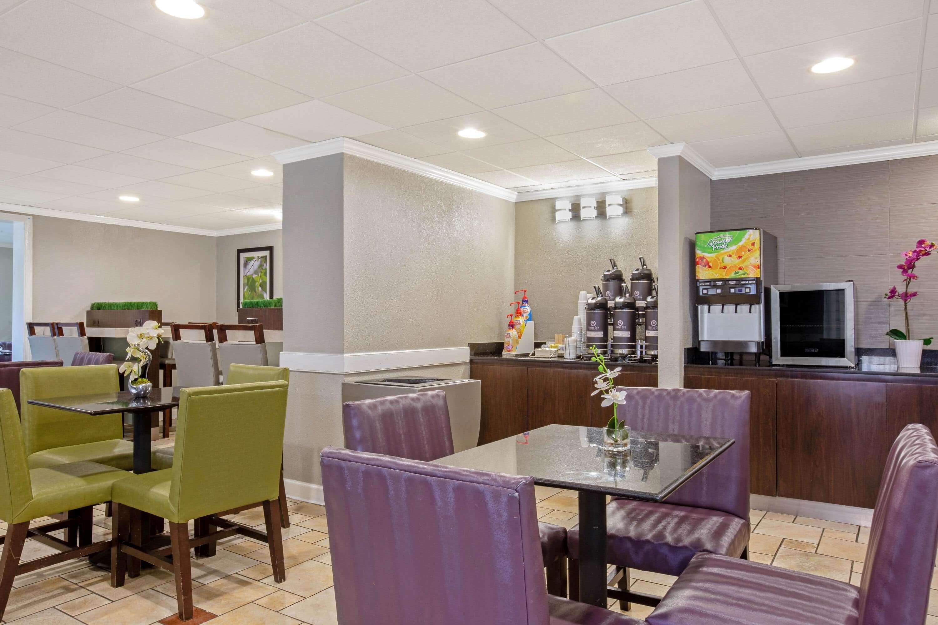 Hotel La Quinta By Wyndham Miami Airport East 3*
